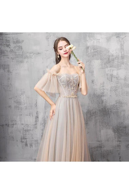Elegant and Elegant Off the Shoulder Floor Tulle Dress Bridesmaid Dress