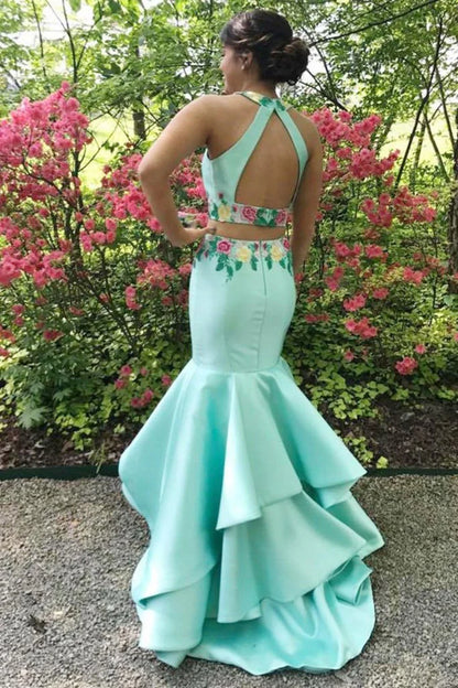 Elegant and noble two-piece mint halter gown