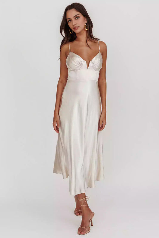 Elegant A-line silhouette with adjustable thin shoulder straps, hidden back zipper, partially lined with Bridesmaid Dresses