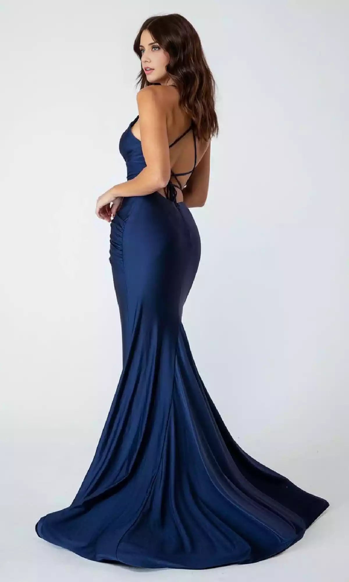 Elegant and charming heart-shaped neckline, slim shoulder straps, backless mermaid skirt that hangs to the ground, perfectly outlining graceful curves Prom Dresses