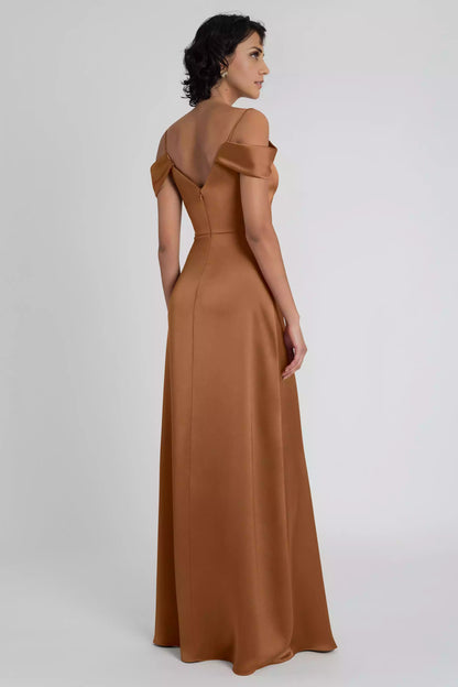 Elegant and chic V-neck satin shoulder sleeves with soft drape and slim fit A-line side slits for Evening Dresses