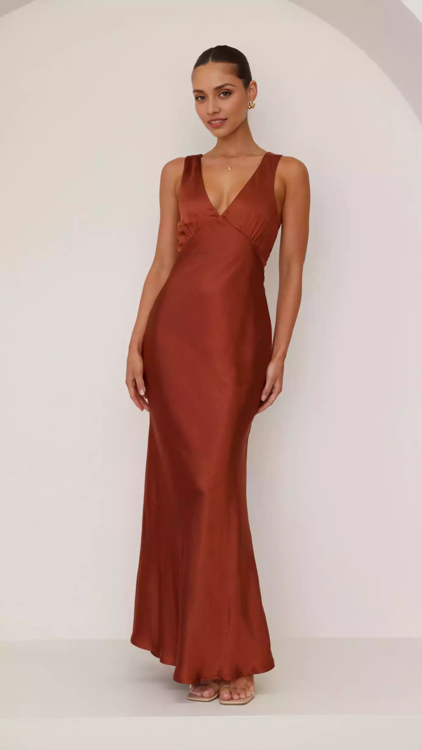 Elegant and fashionable chest pleats, V-neck, back shoulder strap, invisible side zipper for seamless fit, Prom Dresses