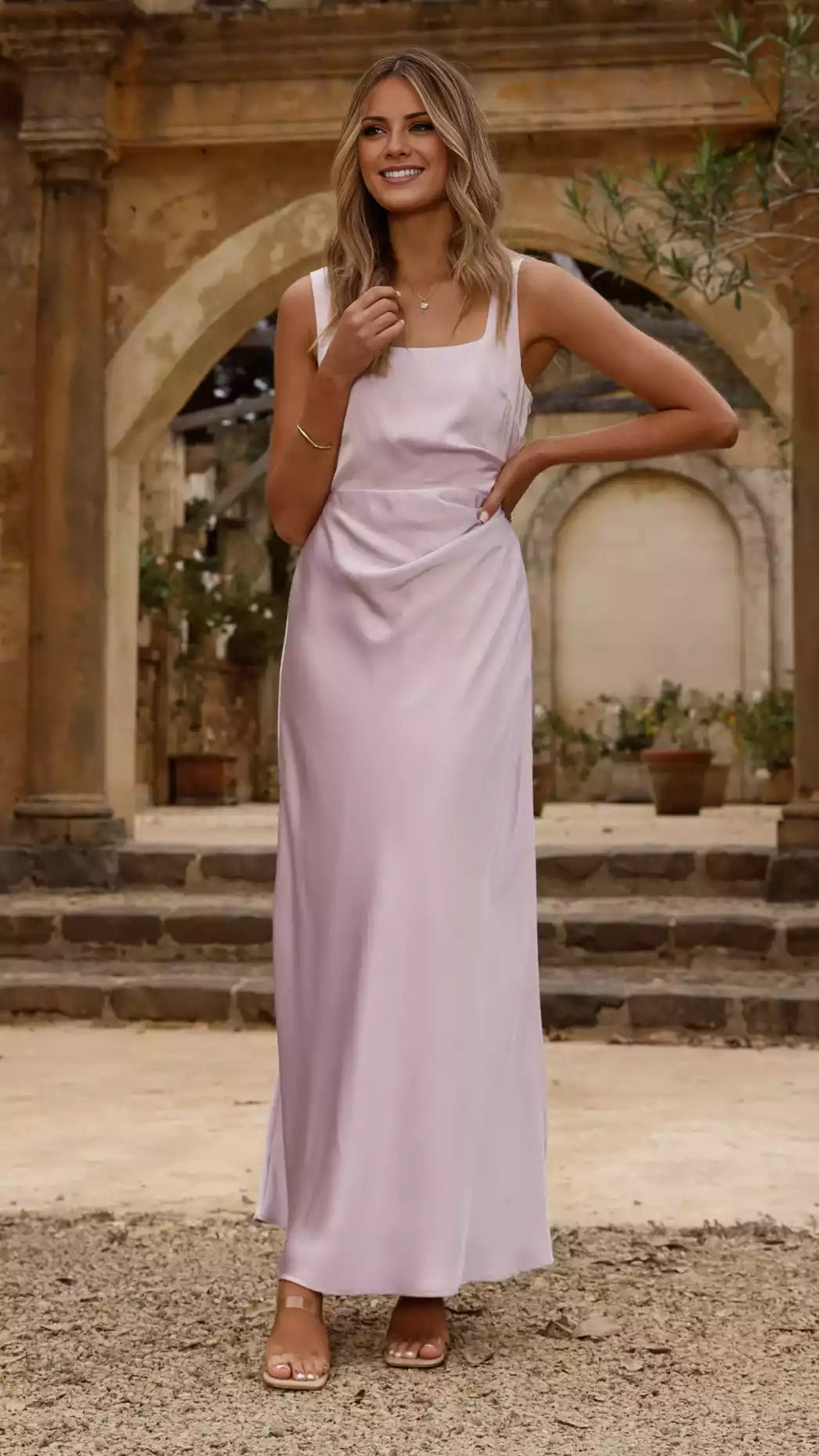 Elegant and regional neckline with hidden side zipper pleats and side slits, combining comfort and fashion Prom Dresses