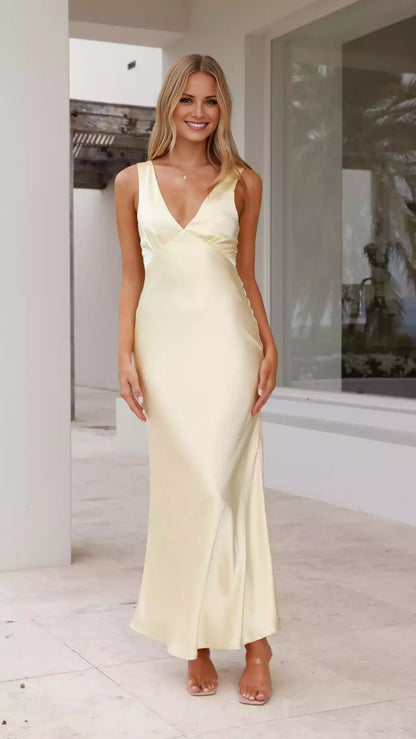 Elegant and stylish chest pleated V-neck and floor back shoulder strap with hidden side zipper Prom Dresses