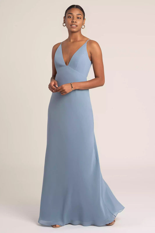Elegant chiffon camisole with slim fit, high waistline, notch neckline, diagonal cut skirt, Bridesmaid Dresses