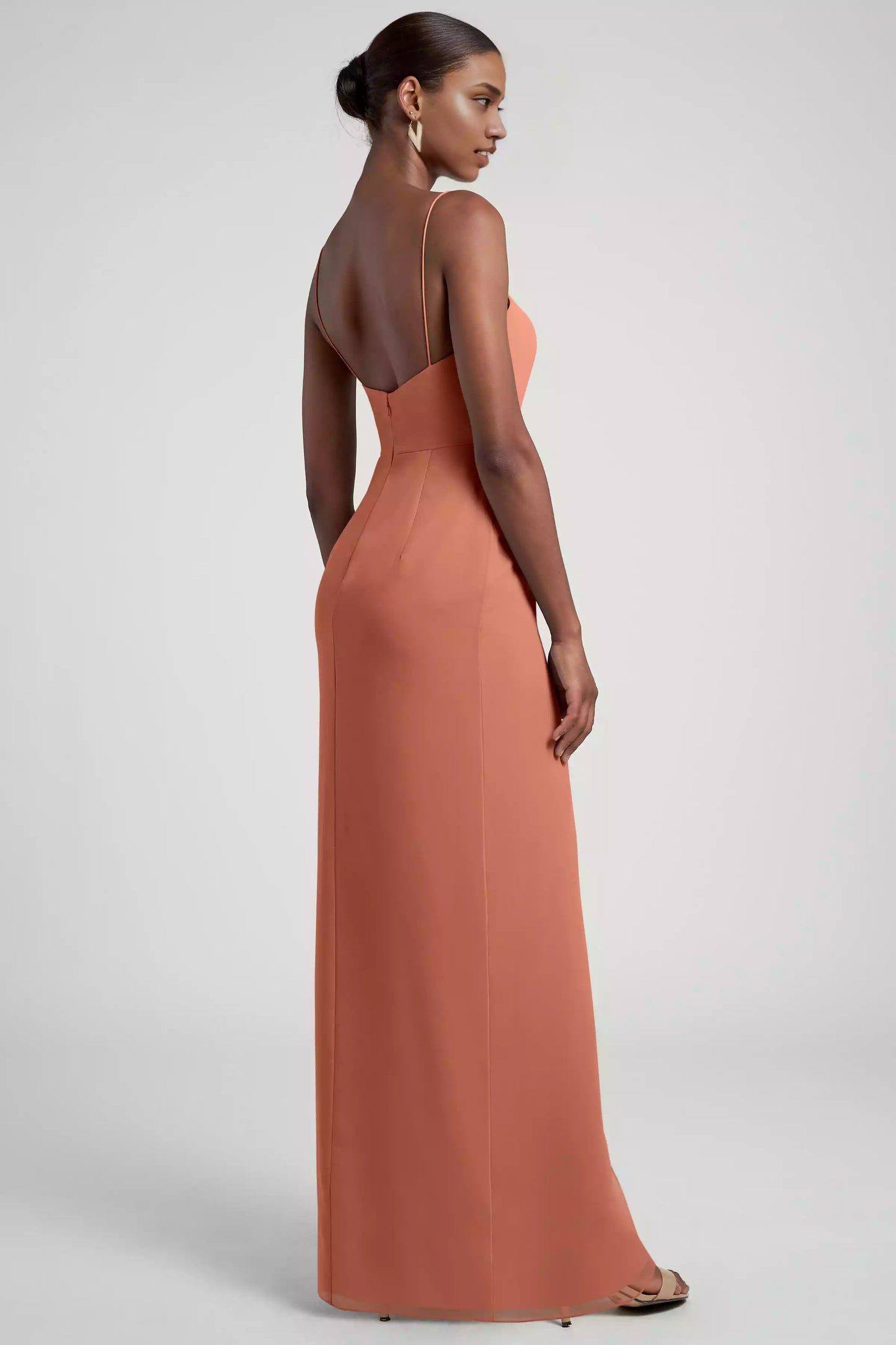 Elegant chiffon straight neck slim shoulder strap diagonal pleated tight corset straight tube skirt Bridesmaid Dresses