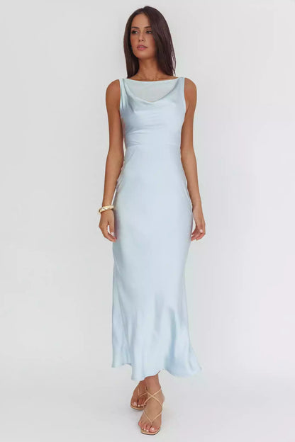 Elegant dangling collar lined with sleeveless scarf, back with zipper Prom Dresses