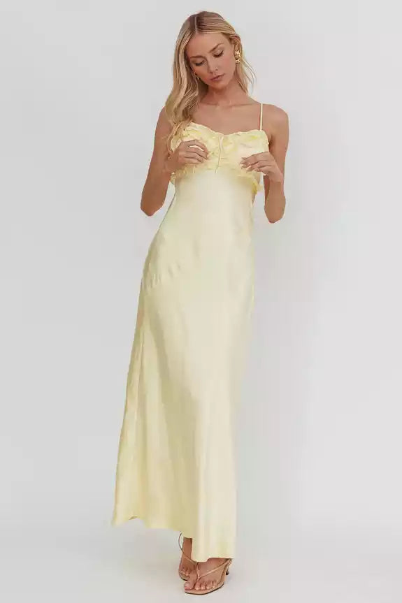 Elegant ruffle edge lining, chest strap, ruffle details, zipper on the side, Bridesmaid Dresses