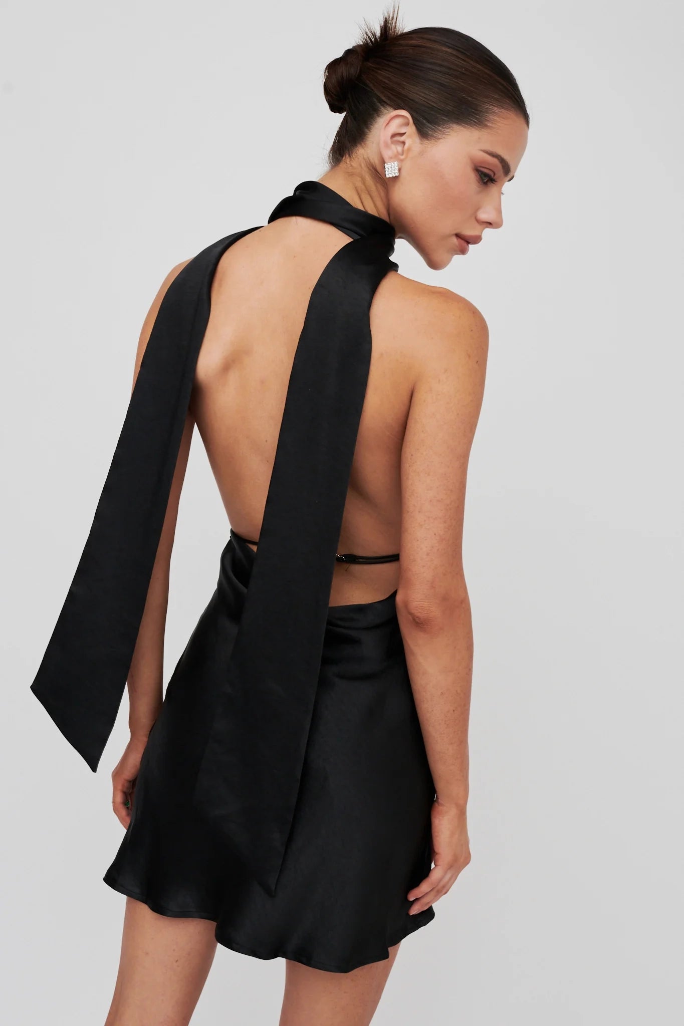 Elegant satin mini low V-neck with adjustable shoulder straps and side zippers Homecoming Dresses