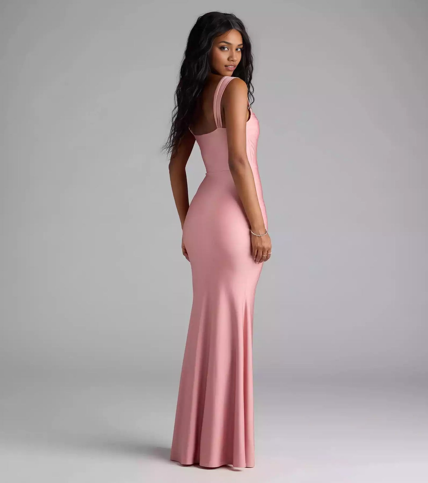 Elegant smooth knit hanging collar, wide shoulder strap, mermaid silhouette, and Prom Dresses
