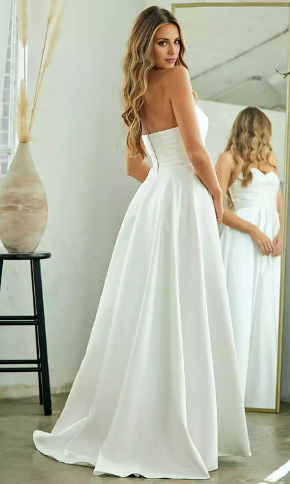 Elegant strapless pleated heart-shaped neckline and floor skirt A-line are both versatile and exquisite Prom Dresses