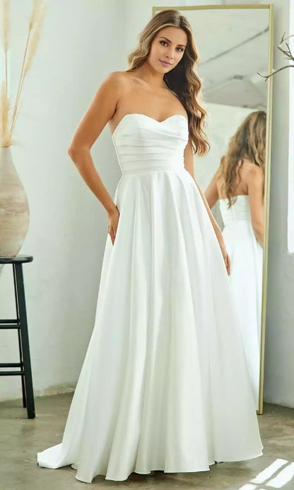 Elegant strapless pleated heart-shaped neckline and floor skirt A-line are both versatile and exquisite Prom Dresses