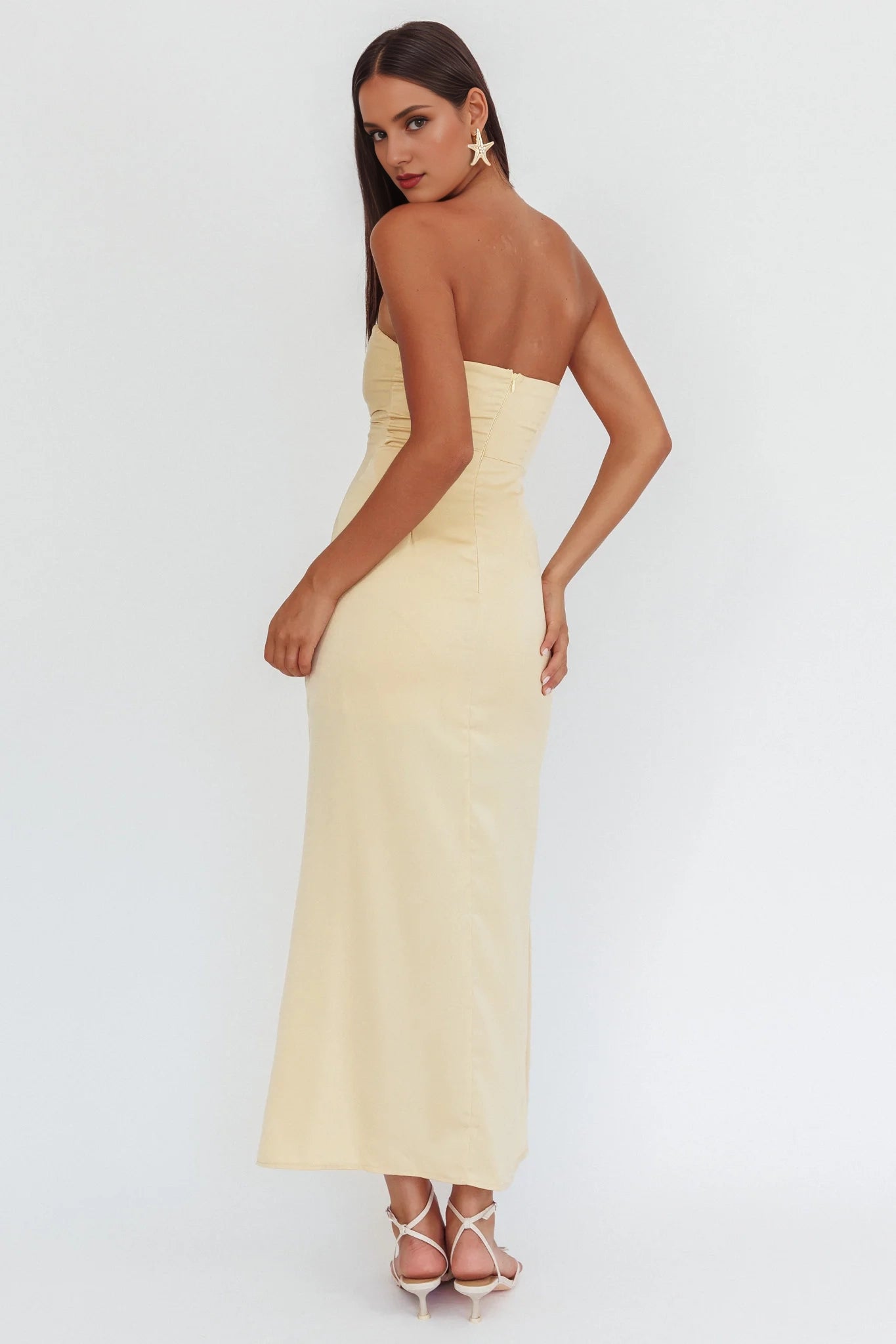 Enchanting heart-shaped neckline off shoulder drawstring pleated bridesmaid dress