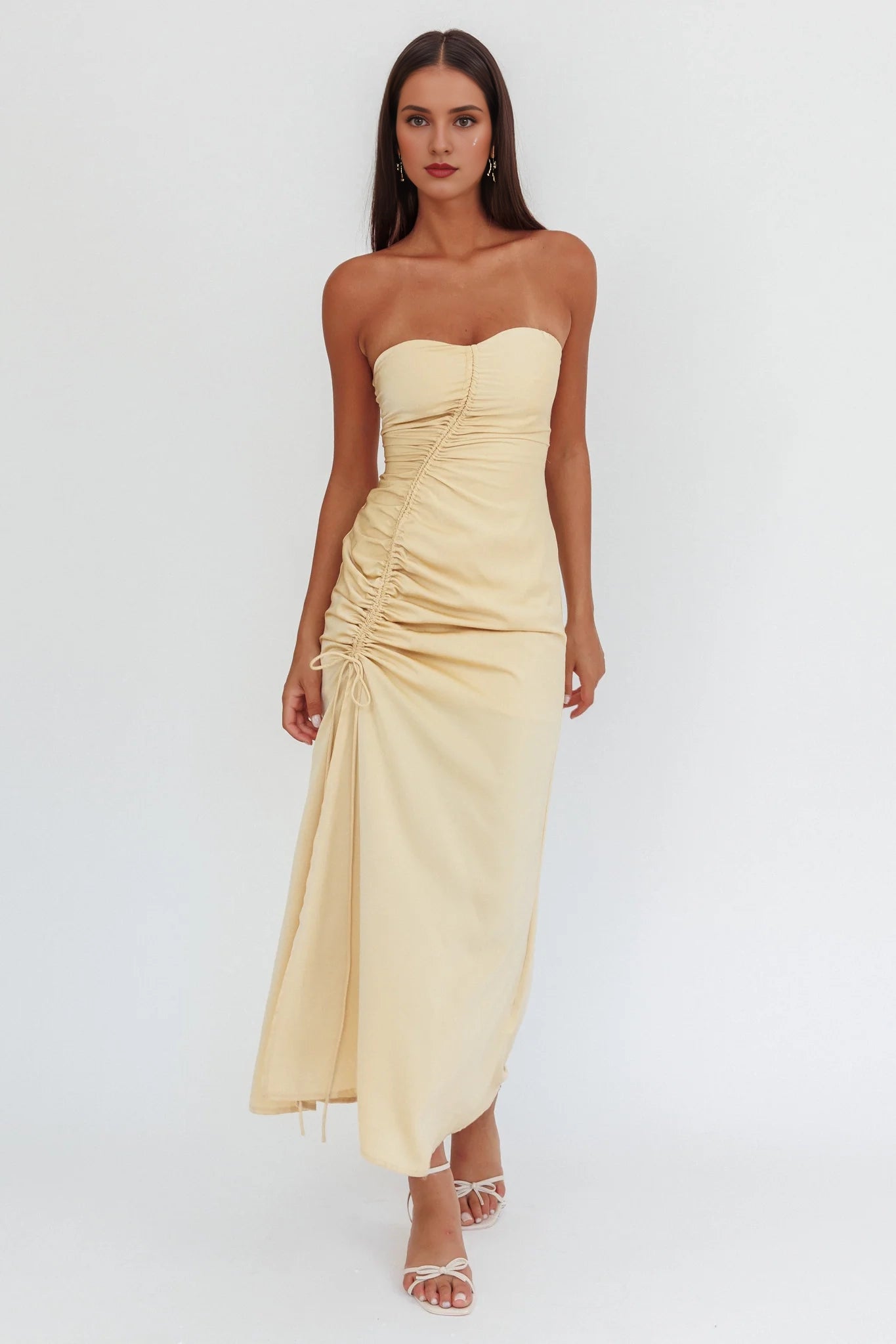 Enchanting heart-shaped neckline off shoulder drawstring pleated bridesmaid dress