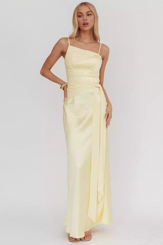 Enchanting lining mesh details with knots at the waist and zippers at the back Bridesmaid Dresses
