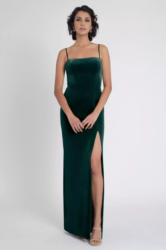 Exquisite fine shoulder strap velvet straight neck slim fit side slit creates a modern yet timeless silhouette for Evening Dresses