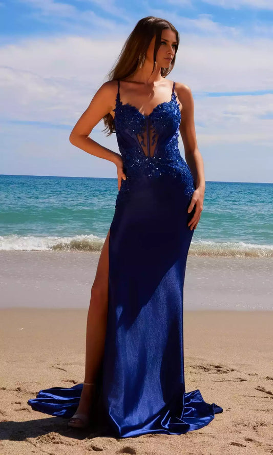 Exquisite long pleated corset with sheer satin skirt and side slits for an elegant and charming Prom Dresses