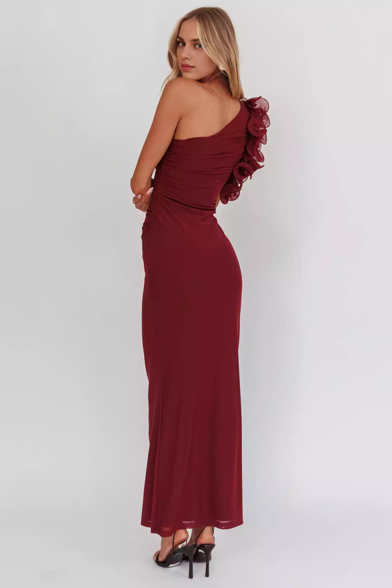 Exquisite shoulder lotus leaf edge decoration details, side zipper waist hollow design Prom Dresses