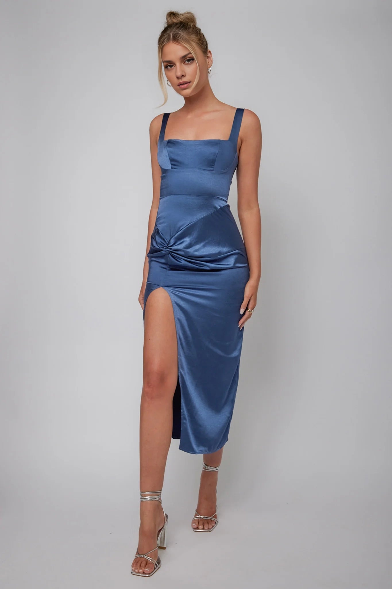 Exquisite square neckline, adjustable shoulder straps, front slit, back with zipper bridesmaid dress