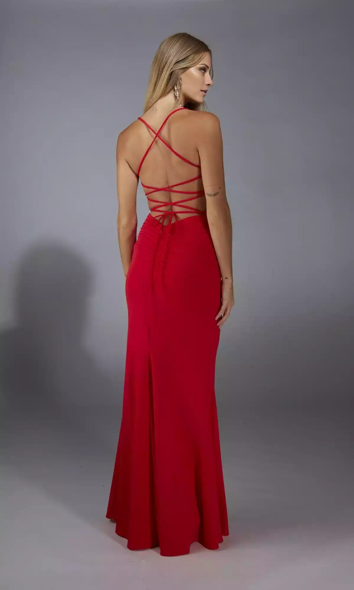 Eye catching long stretch satin backless suspender with slim fit and pleated Prom Dresses