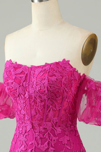 Sheath Off the Shoulder Short Homecoming Dress With Appliques