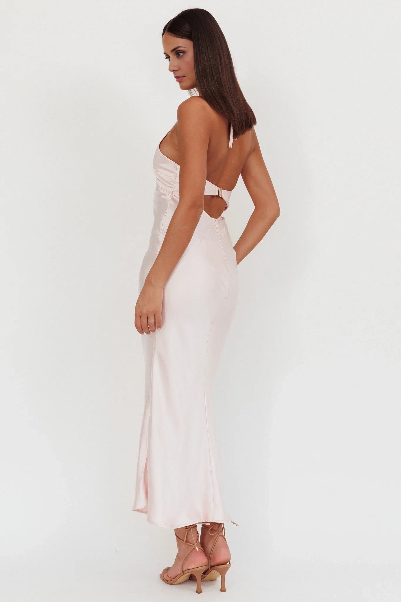 Gorgeous backless lock hole bust with lining backless neckline bridesmaid dress