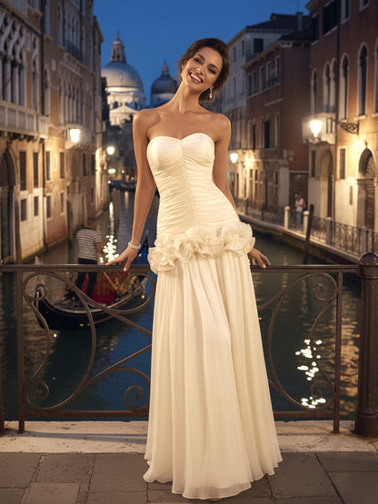 Ivory Maxi Evening Dresses with Sweetheart Strapless Bodice Ruched Waist Ruffled Flounce Hem and Mermaid Silhouette