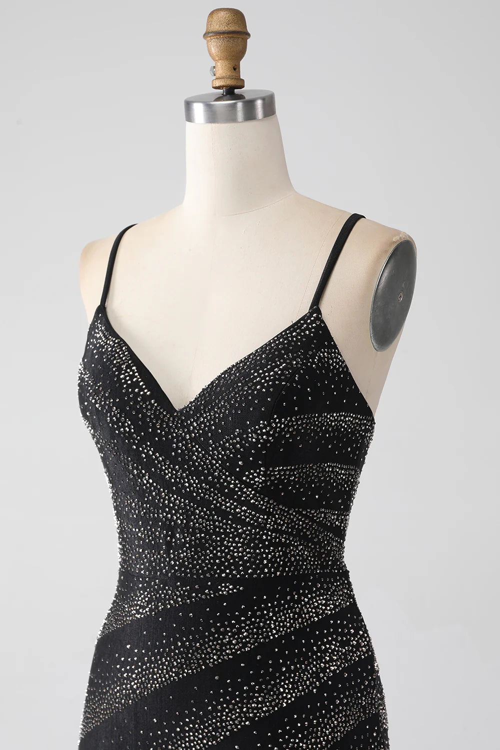 Slim fit mermaid beaded black split ball dress