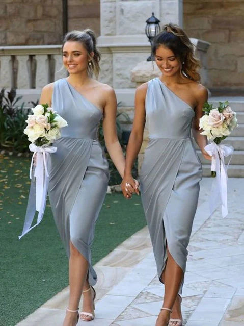 Long sleeved single shoulder sleeveless elegant and fashionable high-end color bridesmaid dress