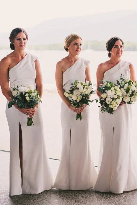 Split mermaid satin single shoulder sleeveless bridesmaid wedding dress