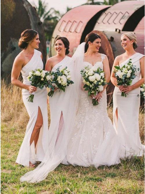 Split mermaid satin single shoulder sleeveless bridesmaid wedding dress