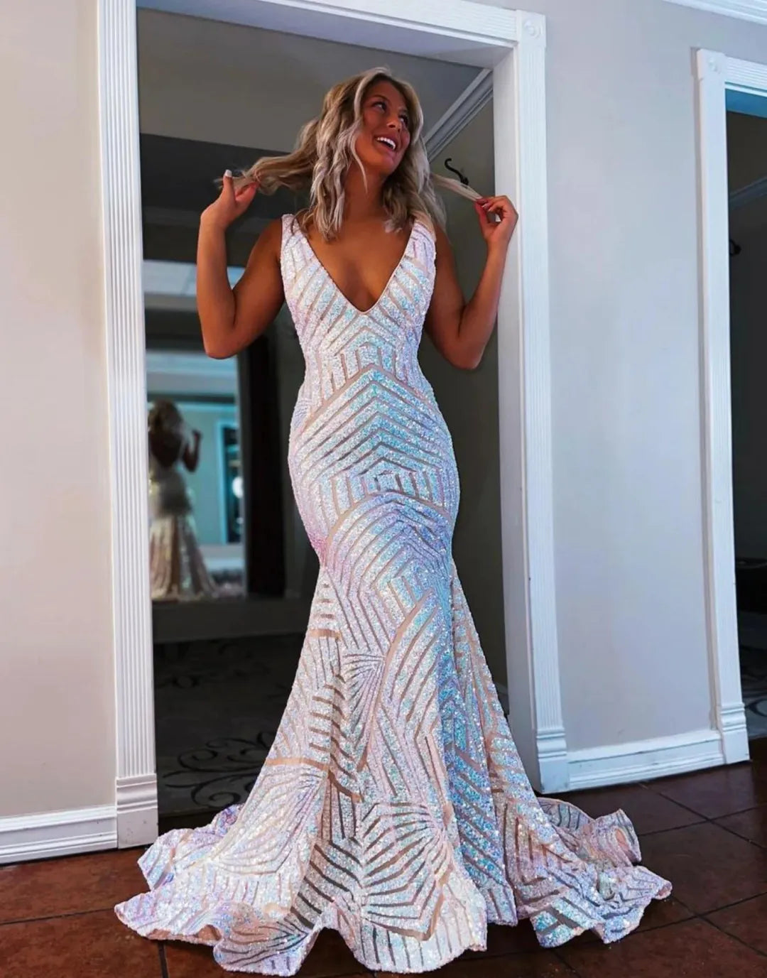 Sexy elegant slim fit mermaid sequin mesh ball dress