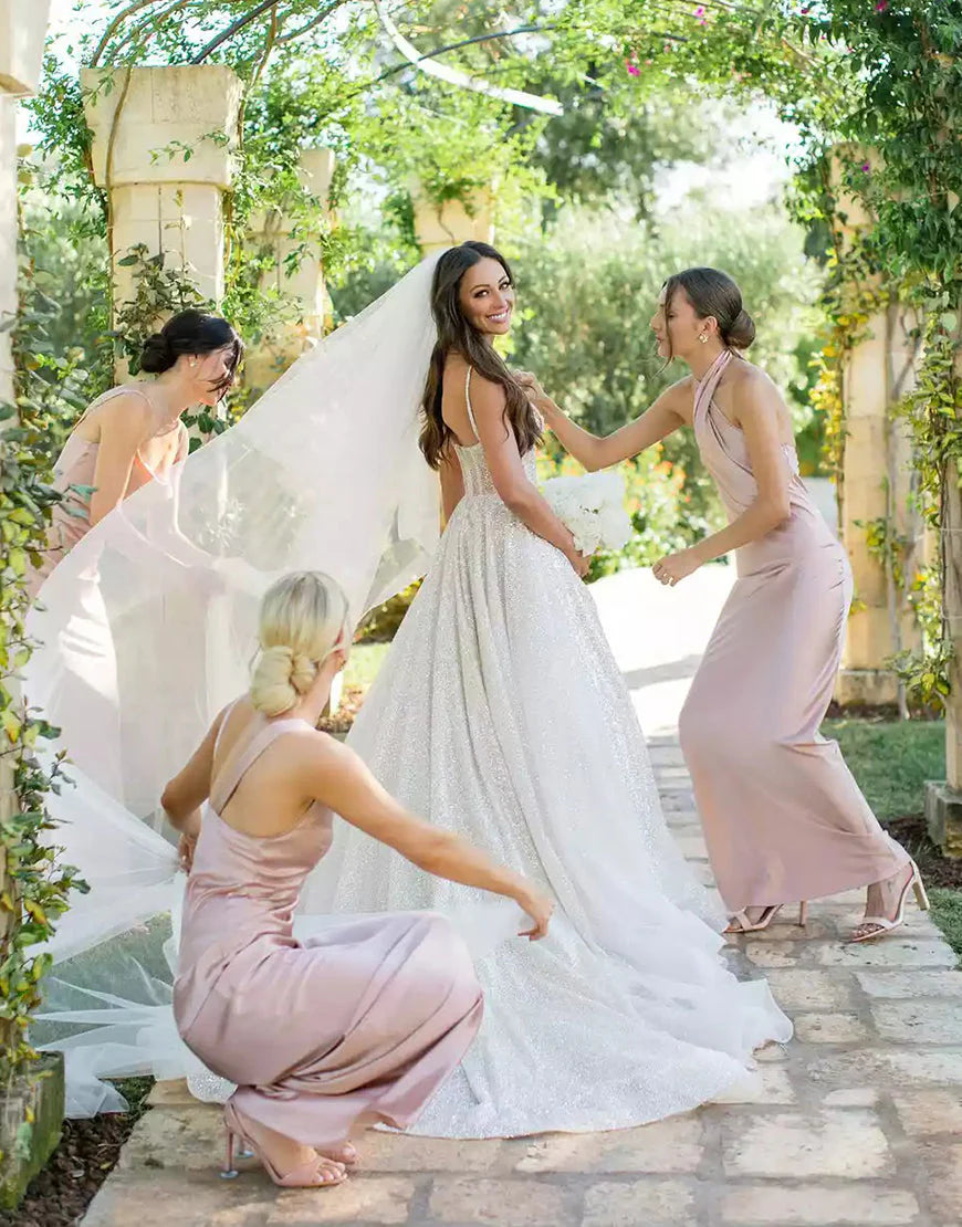 Scattered tulle silk powder blusher long bridesmaid dress