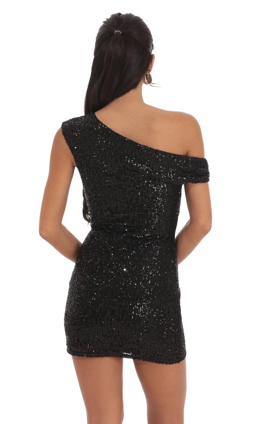 OKBBN Elegant Sparkling Off Shoulder Glitter Tight Homecoming Dresses