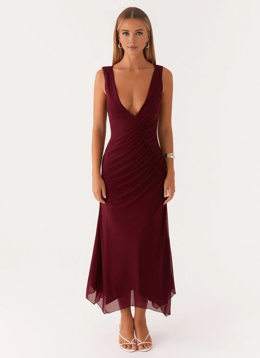 OKBBN's charming and exquisite mesh fabric is lightweight, deep V-neck, and pleated Homecoming Dresses