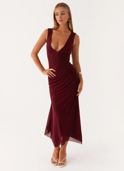 OKBBN's charming and exquisite mesh fabric is lightweight, deep V-neck, and pleated Homecoming Dresses