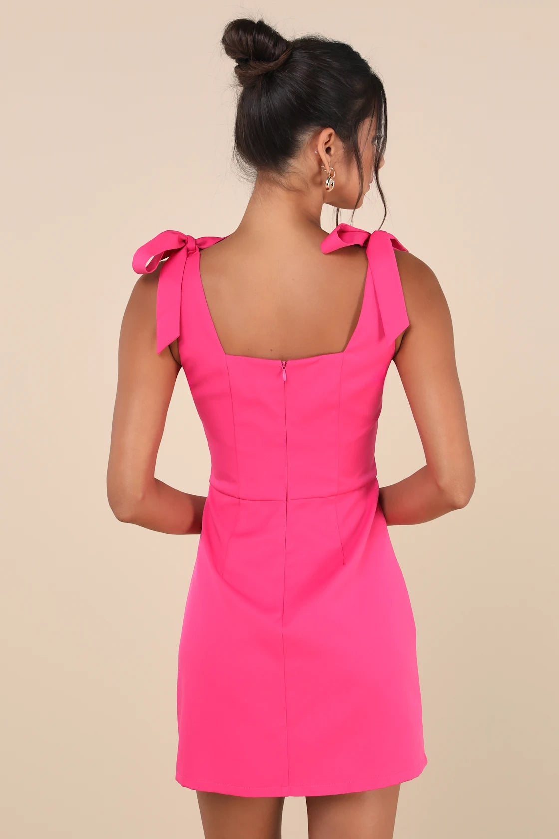 OKBBN's charming short slim fit lace up mini Homecoming Dresses