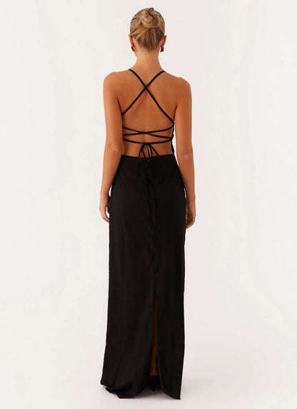 OKBBN's stunning Prom Dresses feature straight neckline, delicate and slender shoulder straps, and pleated side bras