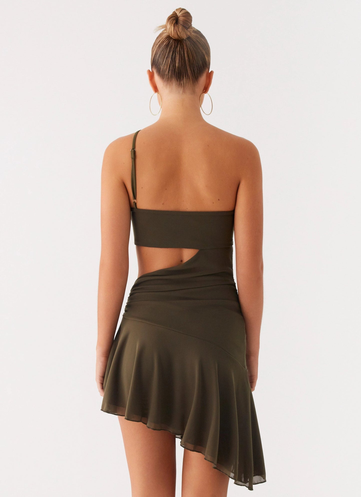 OKBBN's uniquely designed heart-shaped neckline, single shoulder slim shoulder strap, asymmetrical Homecoming Dresses