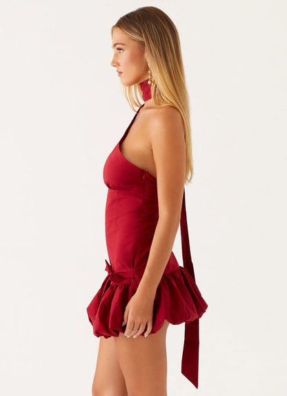 OKBBN's uniquely designed off shoulder low waist fluffy dynamic bubble skirt is playful yet elegant Prom Dresses