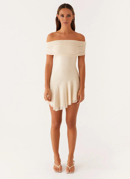 OKBBN's unique shoulder pleats and flared skirt slim fit, effortlessly flowing Prom Dresses