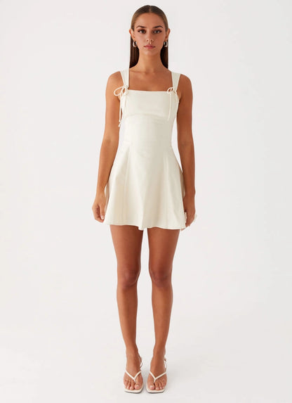 OKBBN's unique square neckline, thick shoulder straps, three-dimensional silhouette, fully lined Prom Dresses