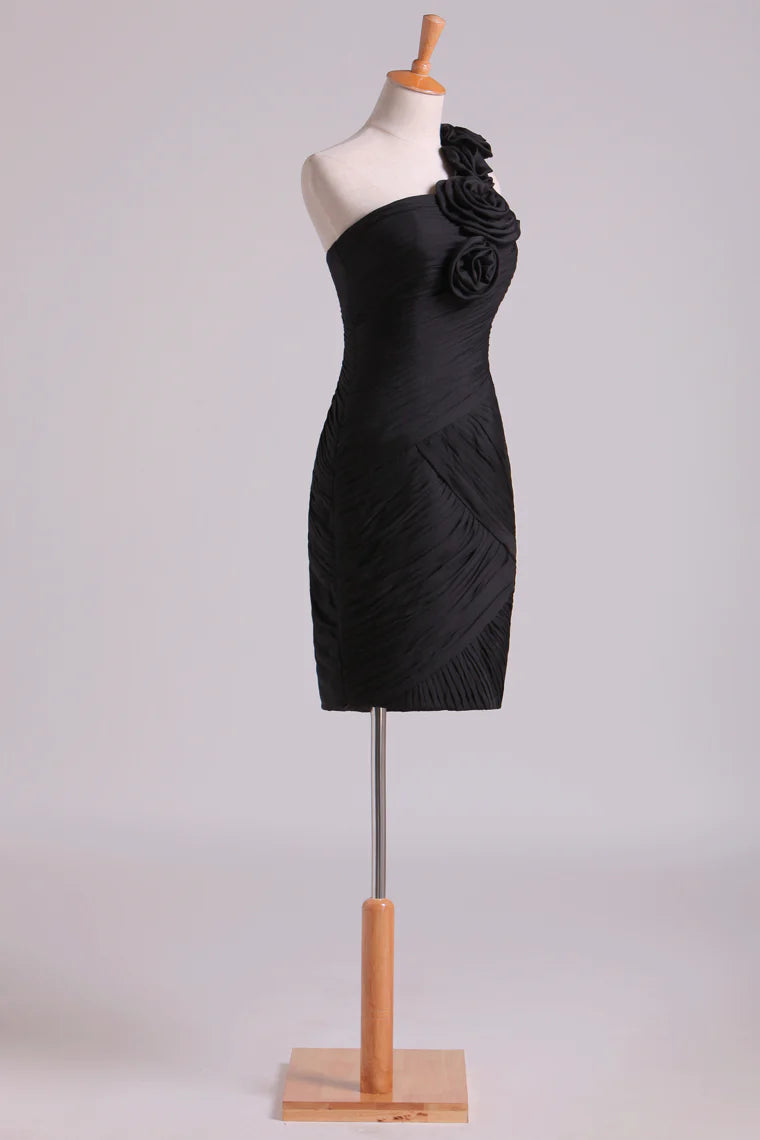 Handmade flower one shoulder chiffon pleated tight fitting short dress