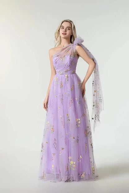 One-Shoulder Lavender Floral Embroidered Tulle Evening Dresses with Detachable Cape and Floor-Length Skirt