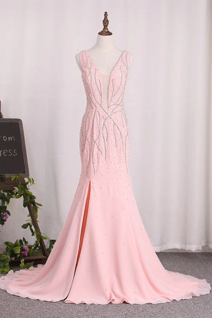 Elegant backless V-neck mermaid chiffon with beaded slim fitting party dress