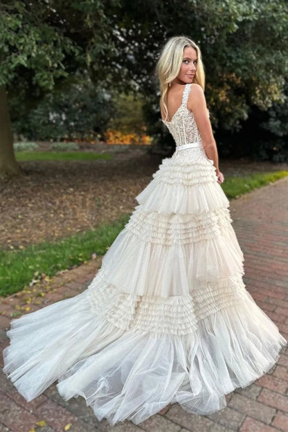Sexy and elegant A-line shoulder strap with satin ribbon long layered ball dress