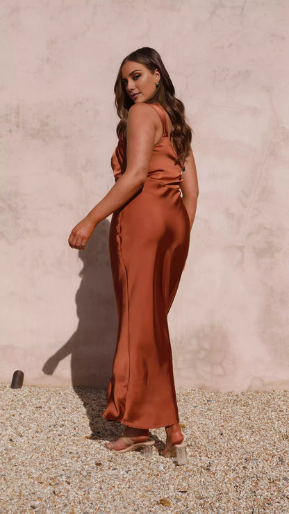 Prom Dresses with eye-catching single shoulder strap, pleats, invisible side zipper, fully lined