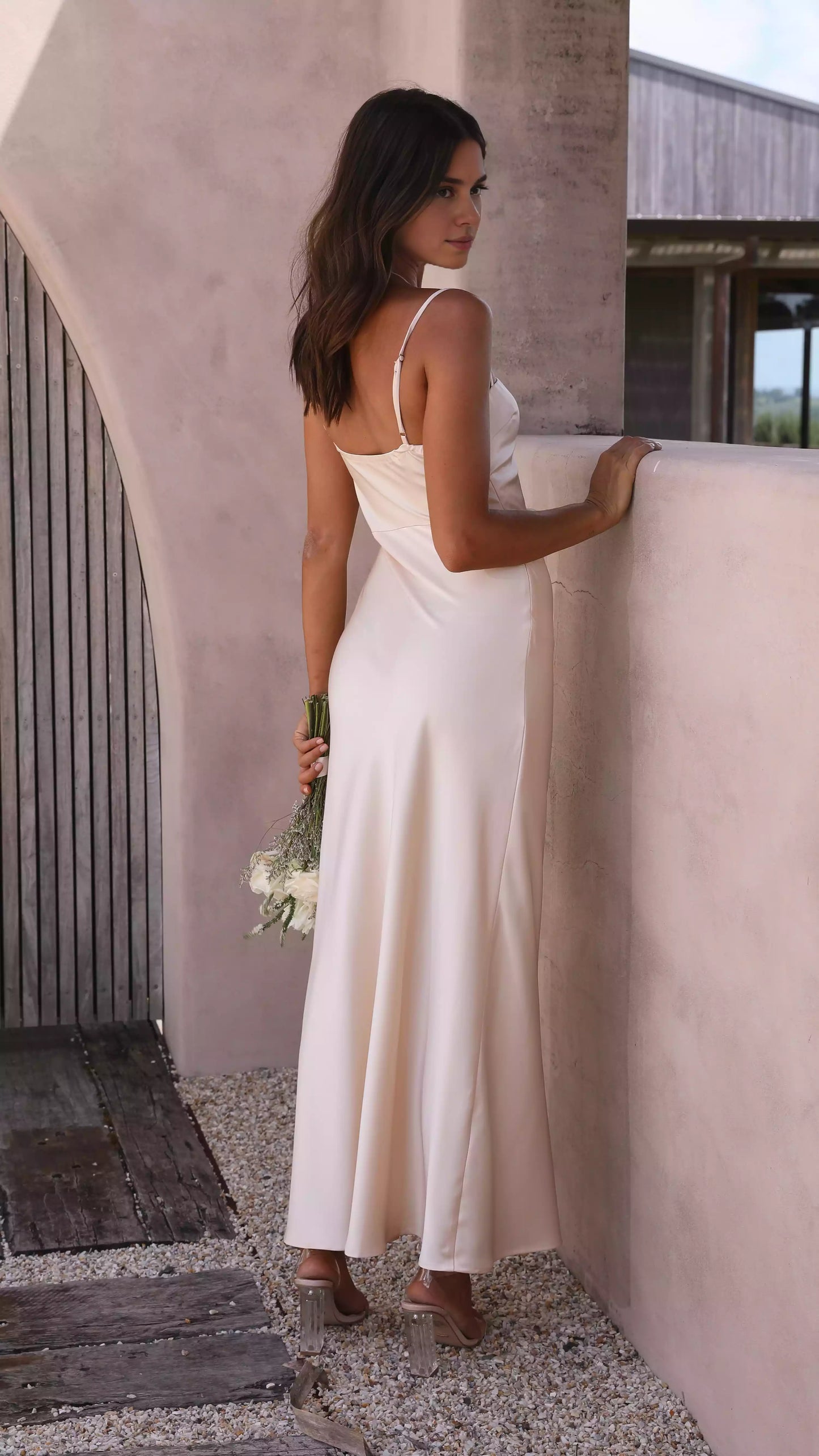 Prom Dresses with eye-catching straight neck adjustable shoulder straps, slit pleat details, and side slit