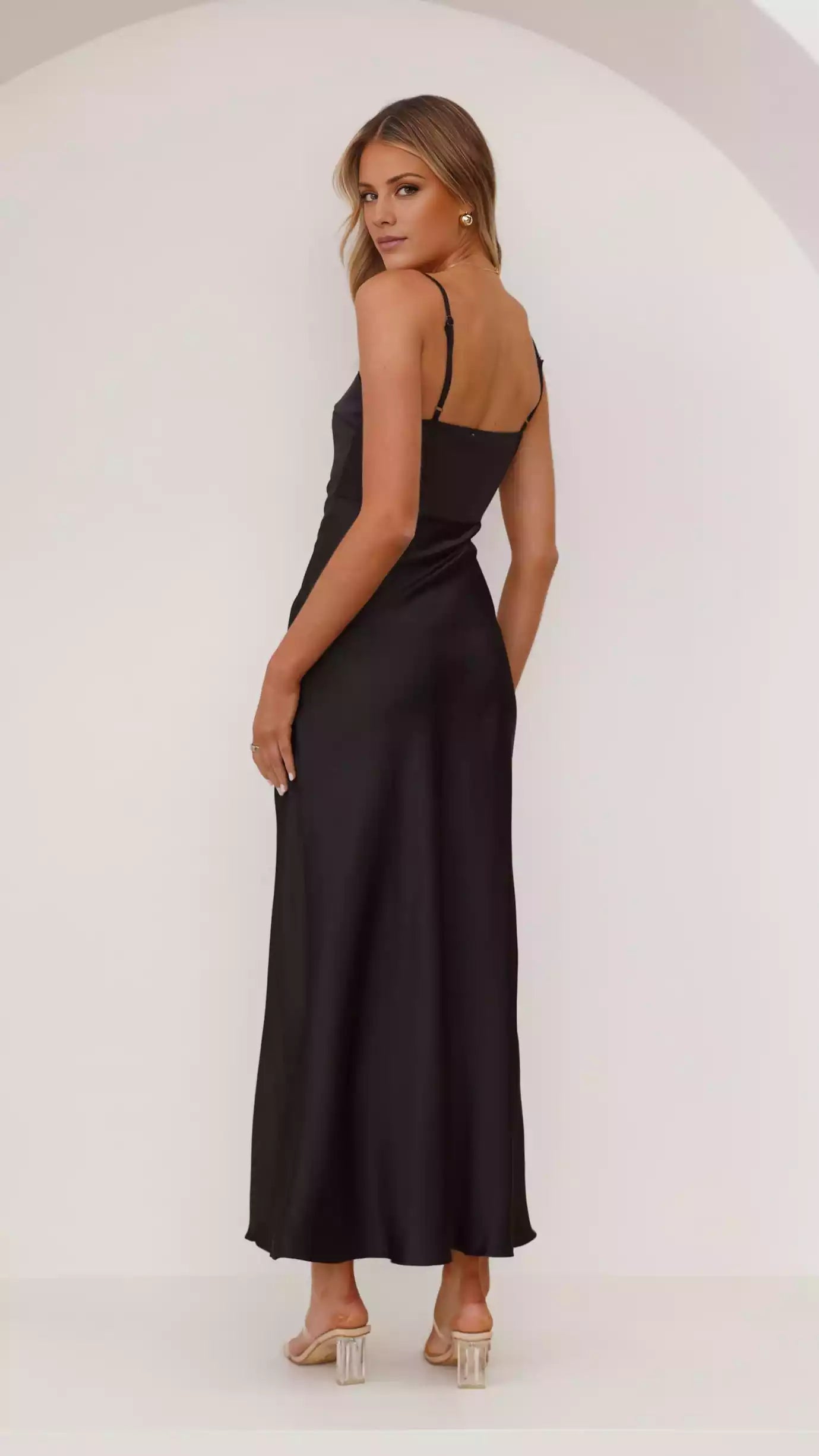 Prom Dresses with eye-catching straight neckline, slim adjustable shoulder straps, slit and pleated details for a perfect look