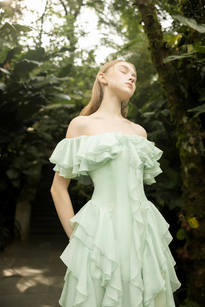 Sage Green Chiffon Maxi Prom Dresses with Off Shoulder Ruffle Tiered Ruffle Skirt for Prom and Garden Wedding